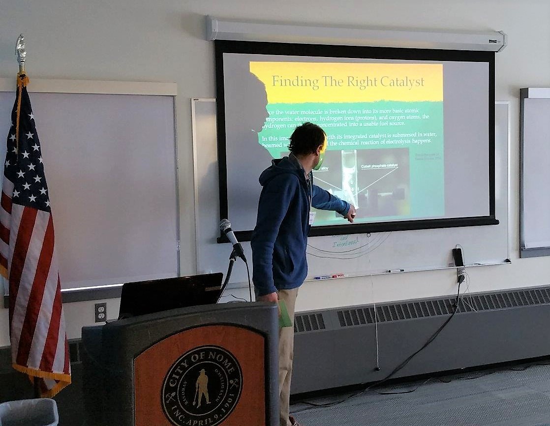 Student presents in PHYS 102X Energy and Society.
